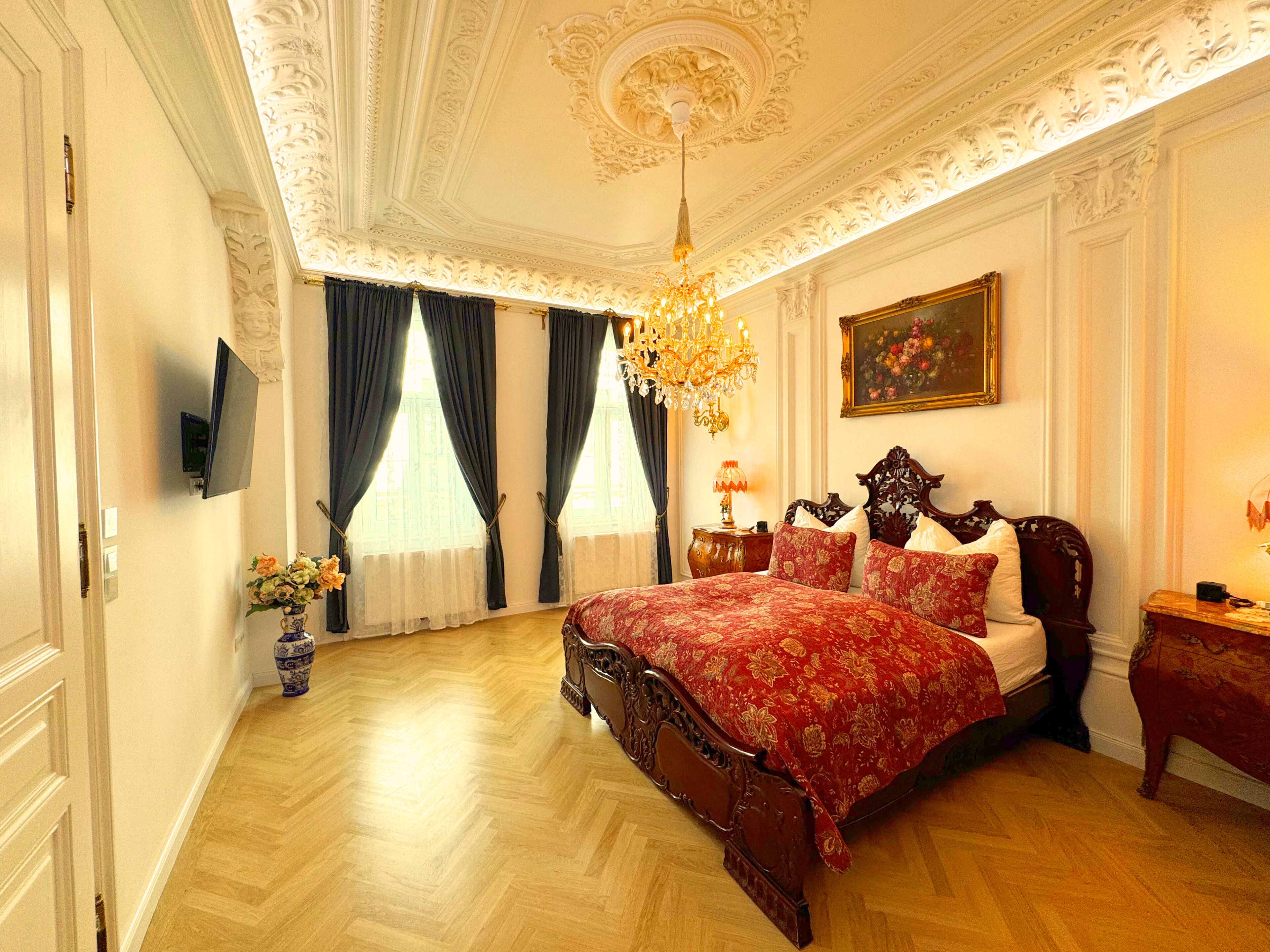 Comfort-Apartment "SISSI" | Premium bedding, down comforters, individually decorated