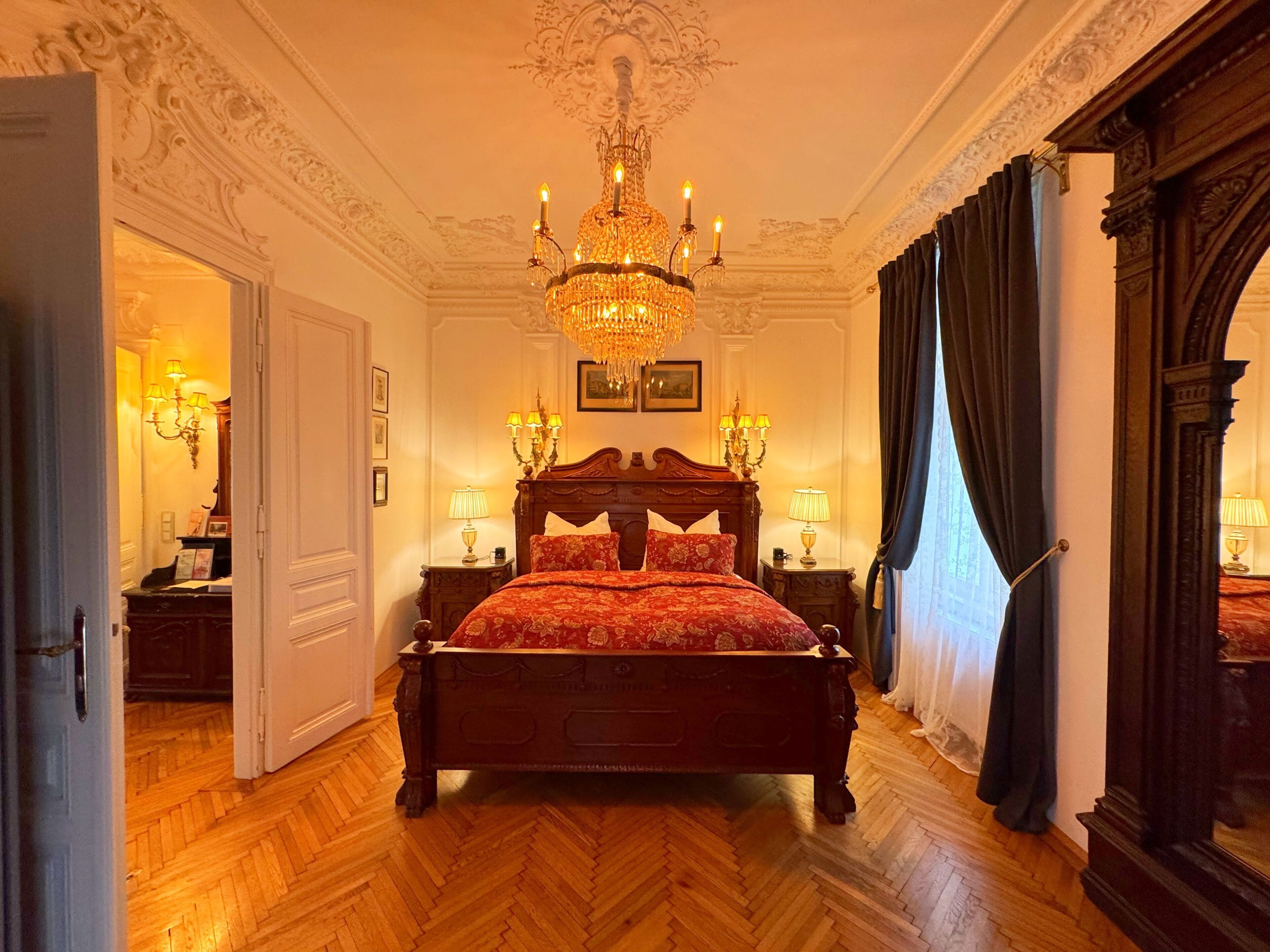 Comfort-Apartment "FREUD" | Premium bedding, down comforters, individually decorated