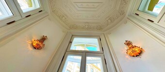 7th Heaven Vienna Center Apartments