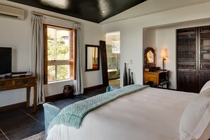 Luxury Villa, 6 Bedrooms, Private Pool, Mountain View