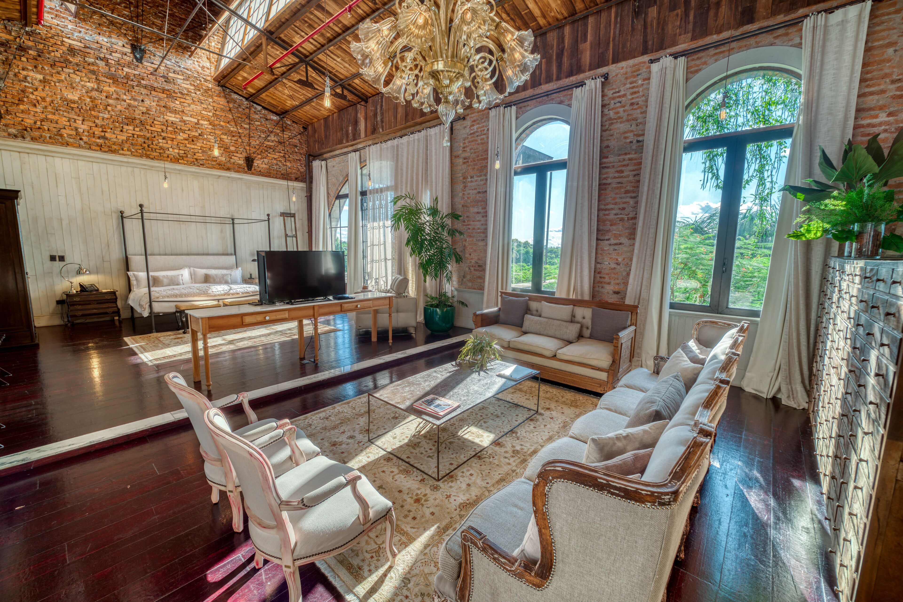 Presidential Suite | Premium bedding, minibar, in-room safe, desk