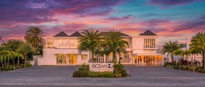 Front of property - Ocean Z Boutique Hotel (Noord)