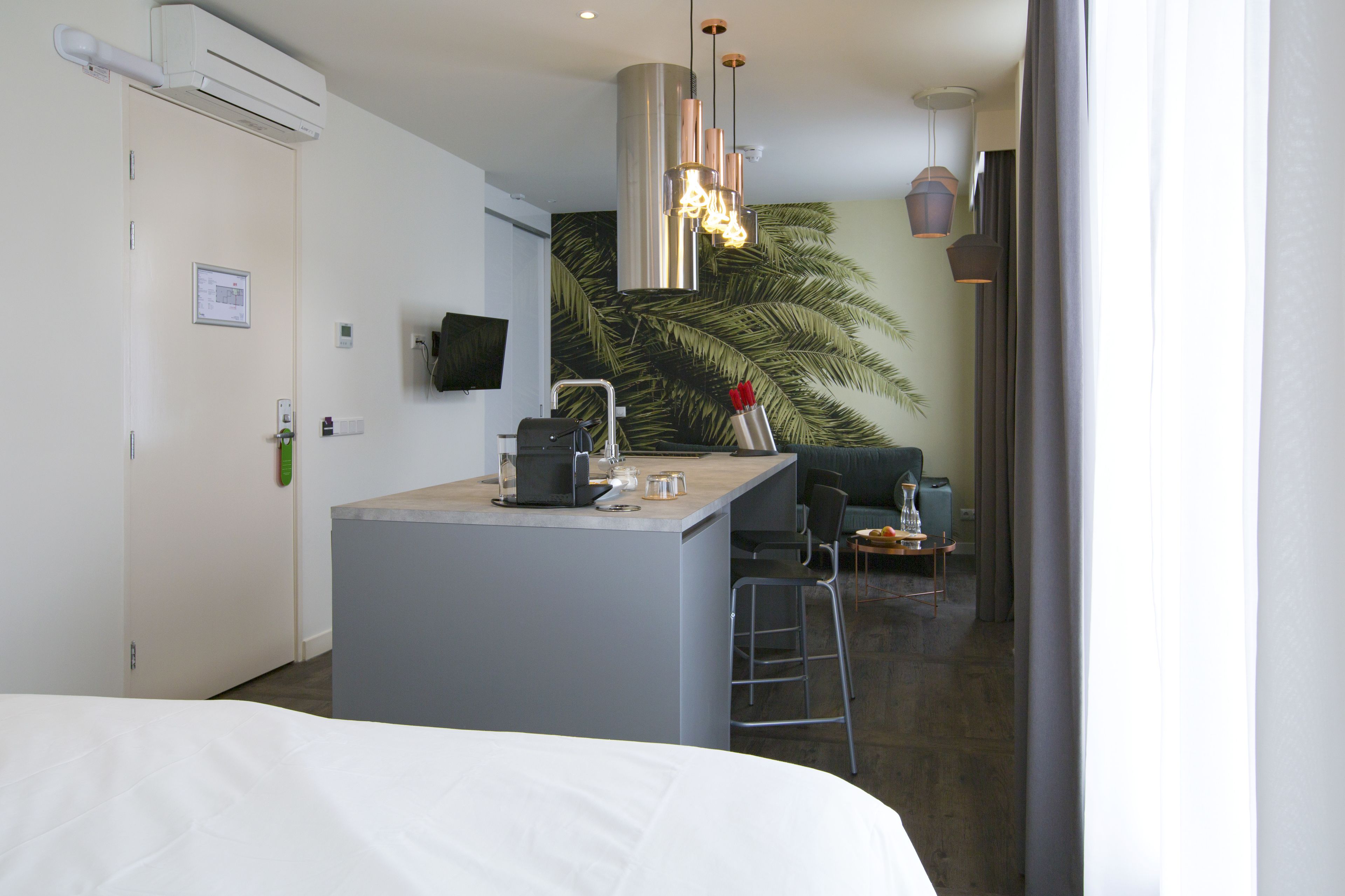 Estudio Deluxe, 1 cama King size, vista a la ciudad | Vista desde la habitación