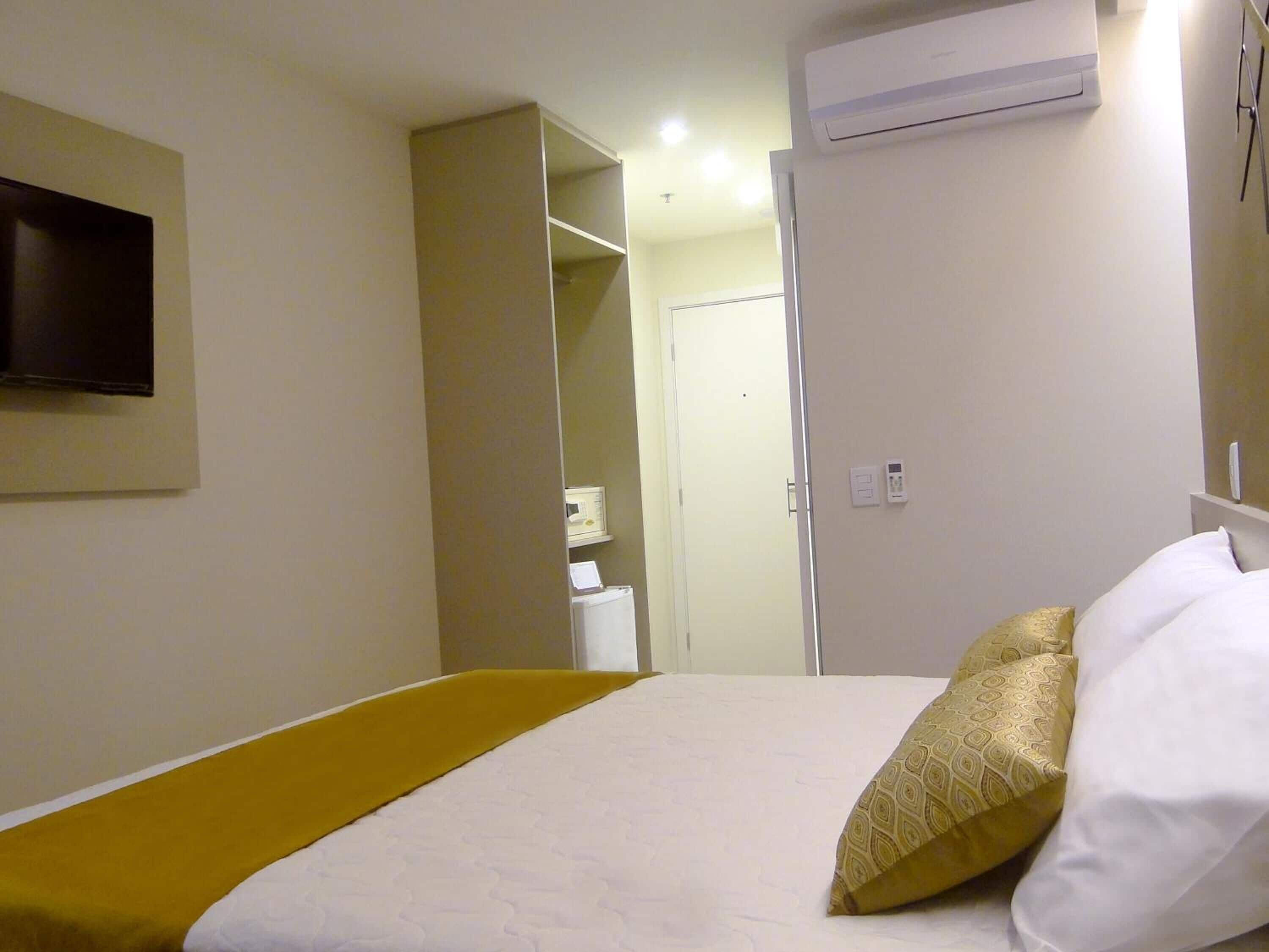 1 bedroom, minibar, in-room safe, desk