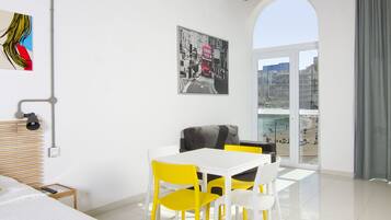 Studio, Sea Facing (4 people) | Laptop workspace, blackout drapes, iron/ironing board