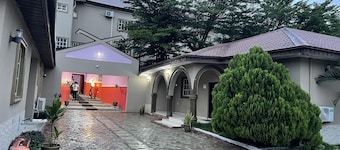 Western Sun International Hotel & Events Centre