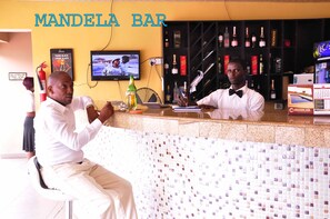 Bar (en el alojamiento)