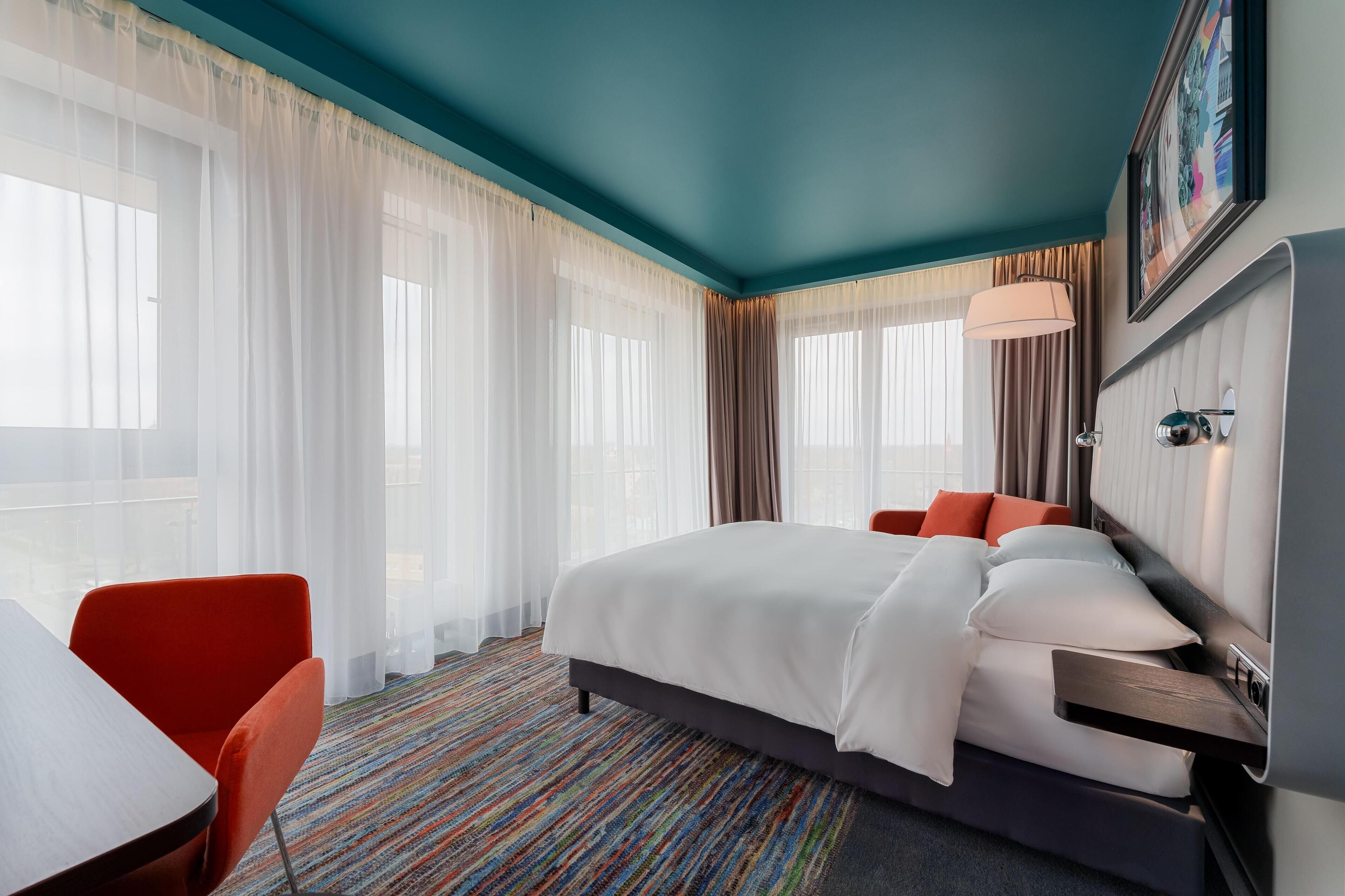 superior room, balcony | hypo-allergenic bedding, in-room safe, desk, laptop workspace