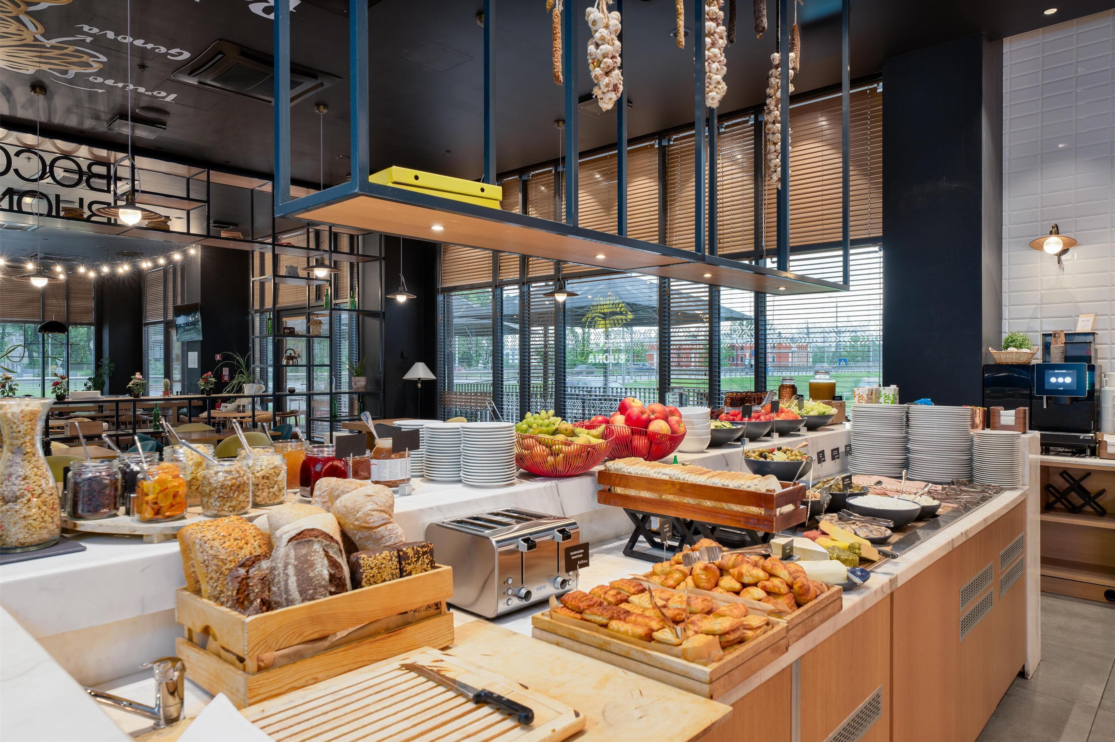 daily buffet breakfast (eur 18 per person)