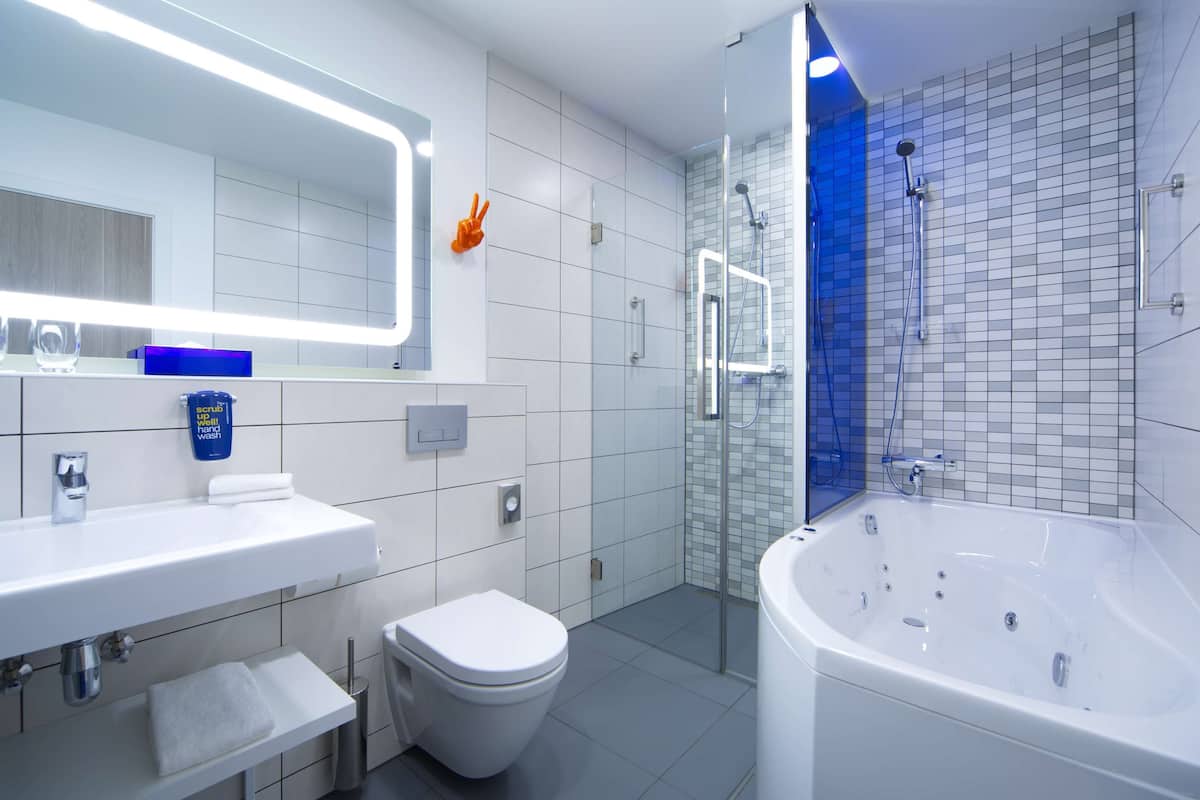 rainfall showerhead, free toiletries, hair dryer, bathrobes