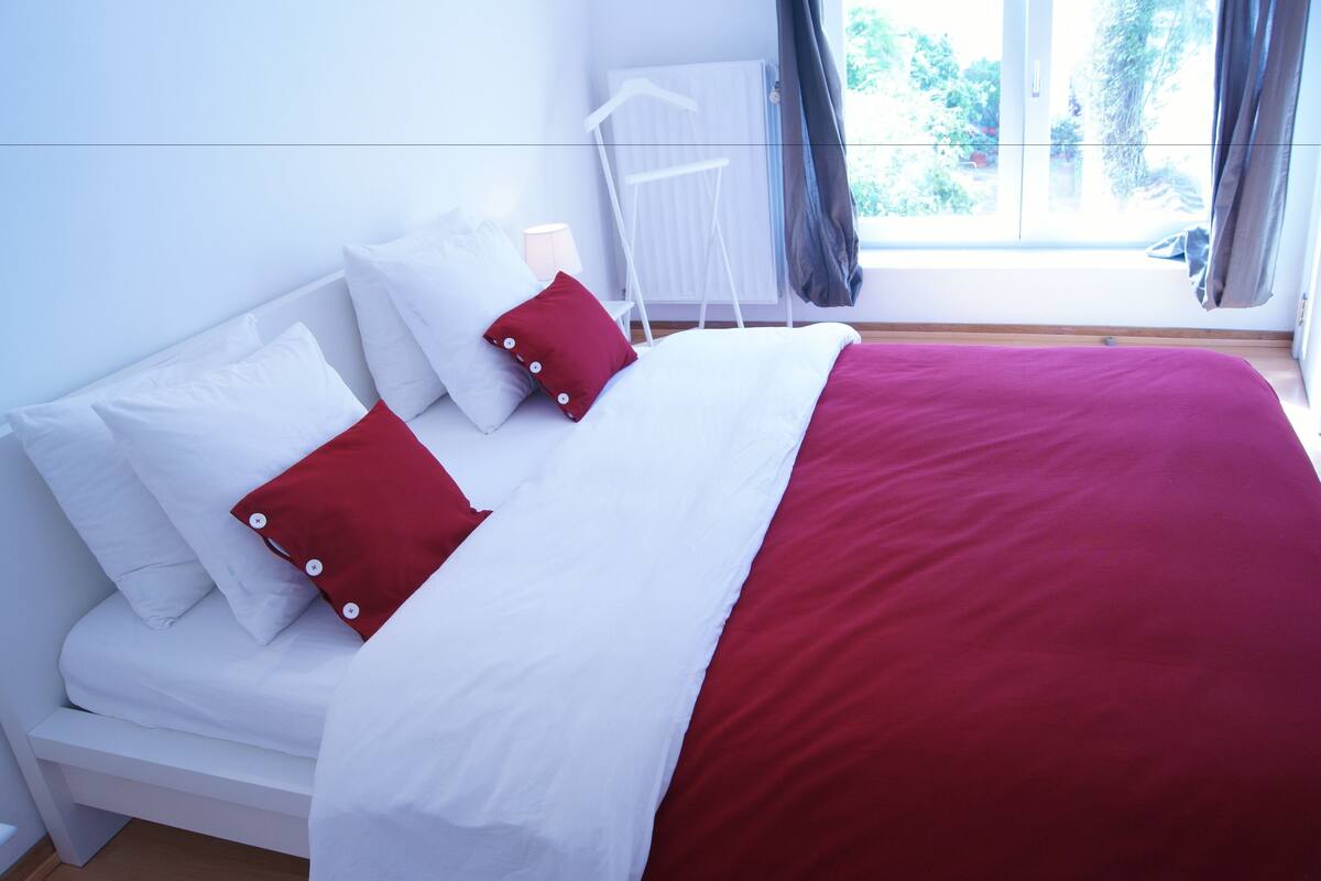 Apartemen Junior | Setrika/meja setrika, tempat tidur bayi gratis, dan Wi-Fi gratis
