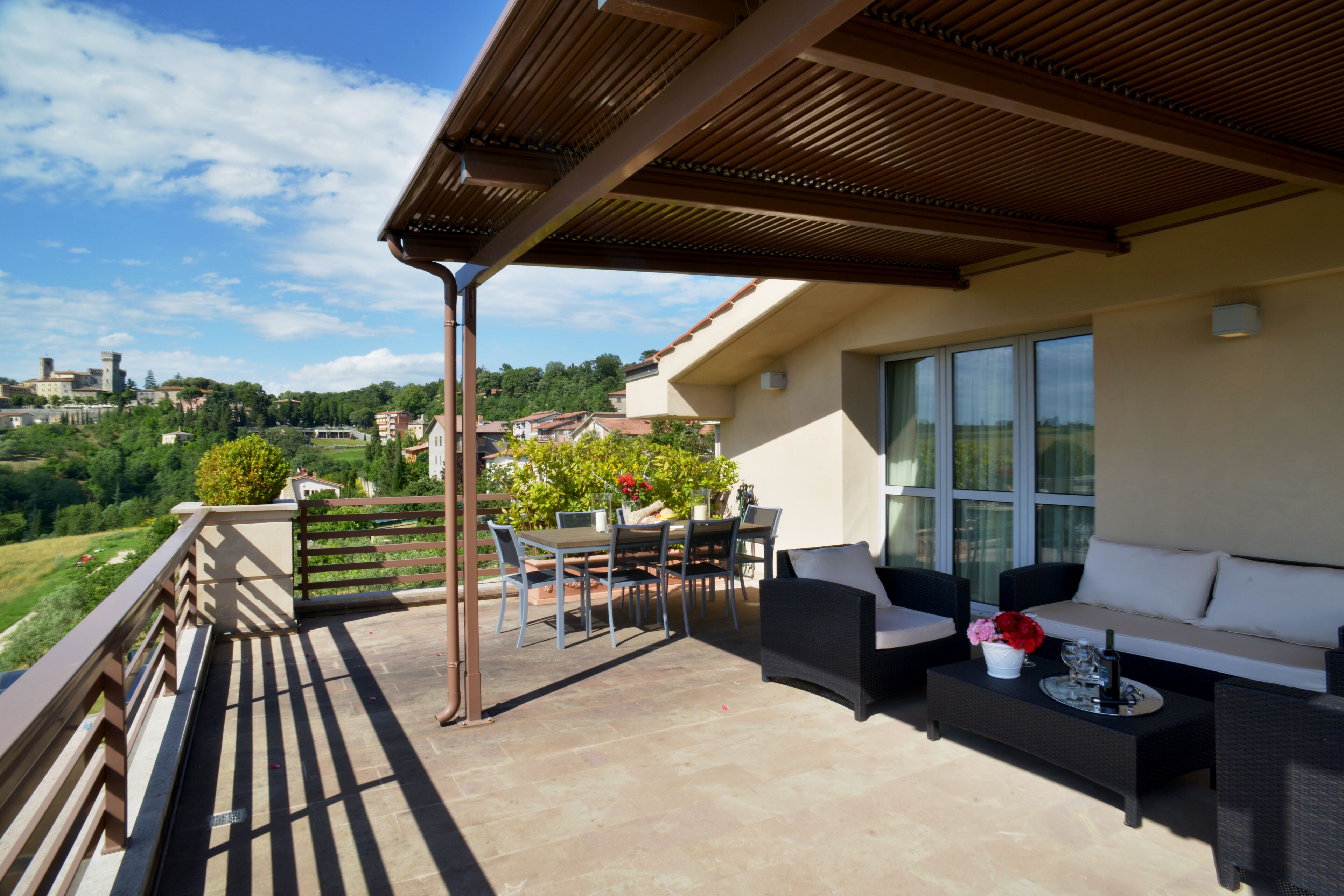 Appartamento panoramico, 2 camere da letto | Biancheria da letto di alta qualità, cassaforte in camera