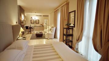 Classic Condo, 1 Bedroom | Premium bedding, in-room safe, individually decorated