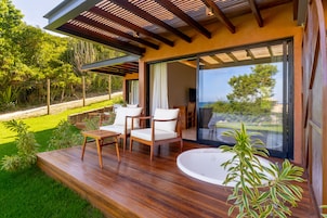 Suite estudio Deluxe, no fumadores, vistas al mar | Caja fuerte, wifi gratis, ropa de cama