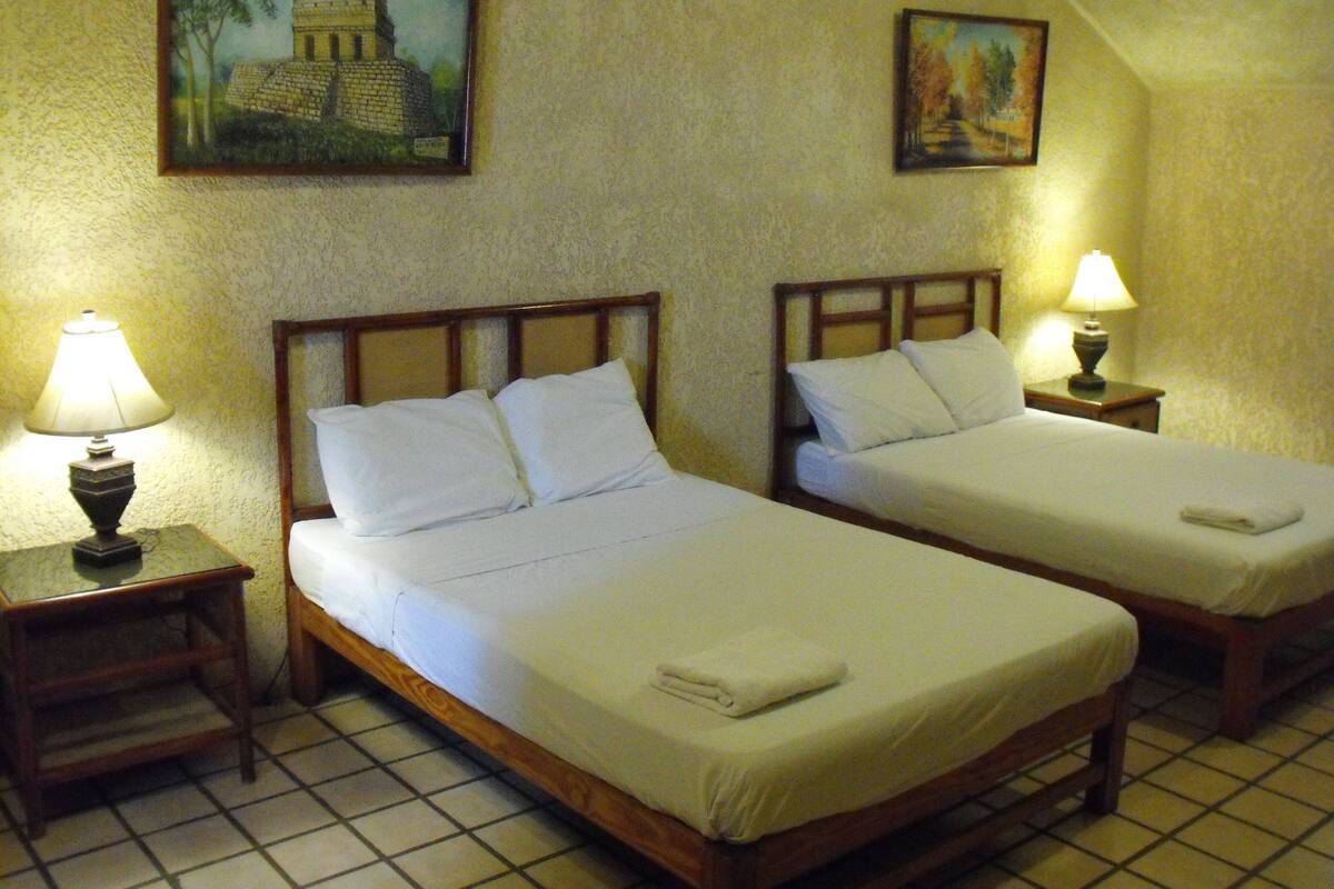 Standard Room, 1 Bedroom | Desk, WiFi (free)