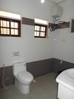 Bathroom - Vista Hotel Senora (Kataragama)