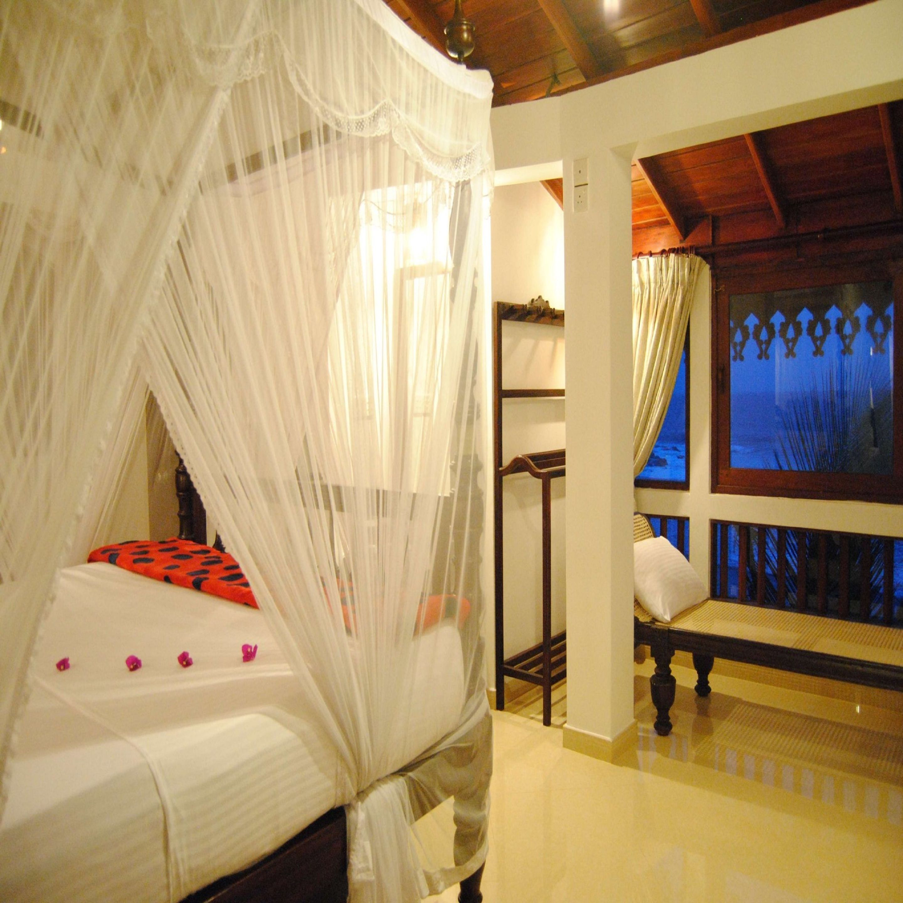 Superior Double Room | In-room safe, desk, iron/ironing board, free WiFi