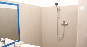 Douche de la salle de bain