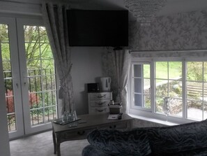 Luxury Suite, Ensuite (Silver)