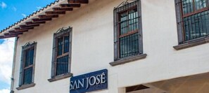 Front of property - Hotel San Jose Plaza Coatepec (Coatepec)
