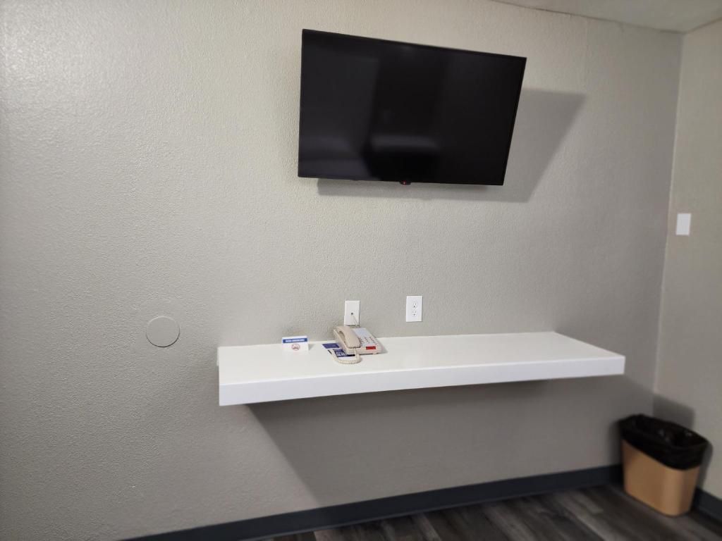 Photo - Morada Inn - Near Garden Grove Park