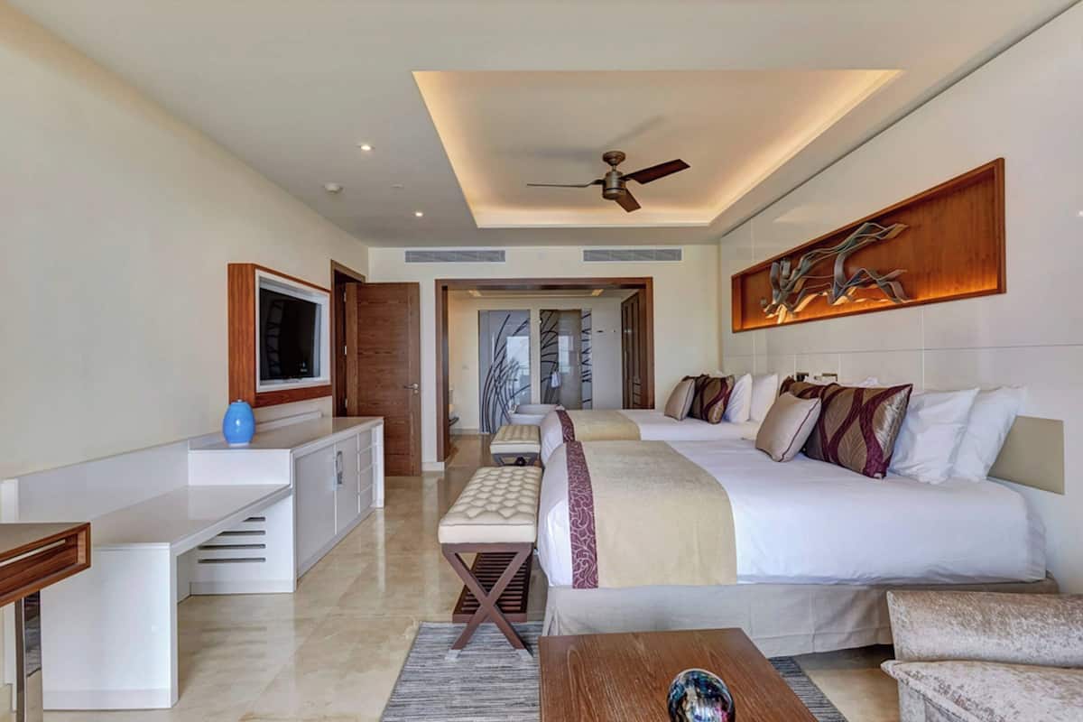 Premium bedding, minibar, in-room safe, individually decorated