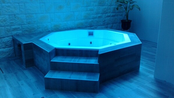 Sauna, mandi tangas / hammam 