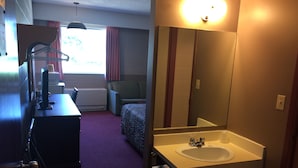 Room - Midtown Motor Inn (Bonnyville)
