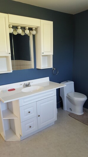 Bathroom - Parc Sutton Bay Park (Harris)