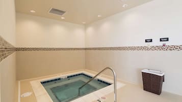 Piscina interna