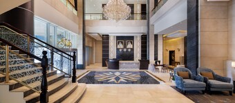 Golden Tulip Doha (Luxury City Hotel)