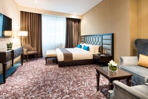 Down comforters, Select Comfort beds, minibar, in-room safe - Golden Tulip Doha (Luxury City Hotel) (Doha)