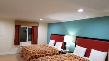 Suite, non-fumeurs | Bureau, fer et planche Ă repasser, Wi-Fi gratuit, draps fournis