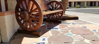 El Rancho Motel