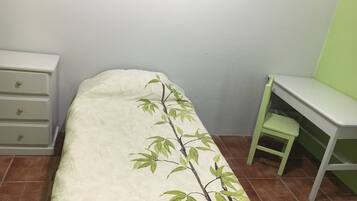 Desk, rollaway beds