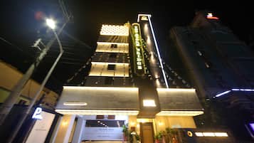 Fachada de la propiedad