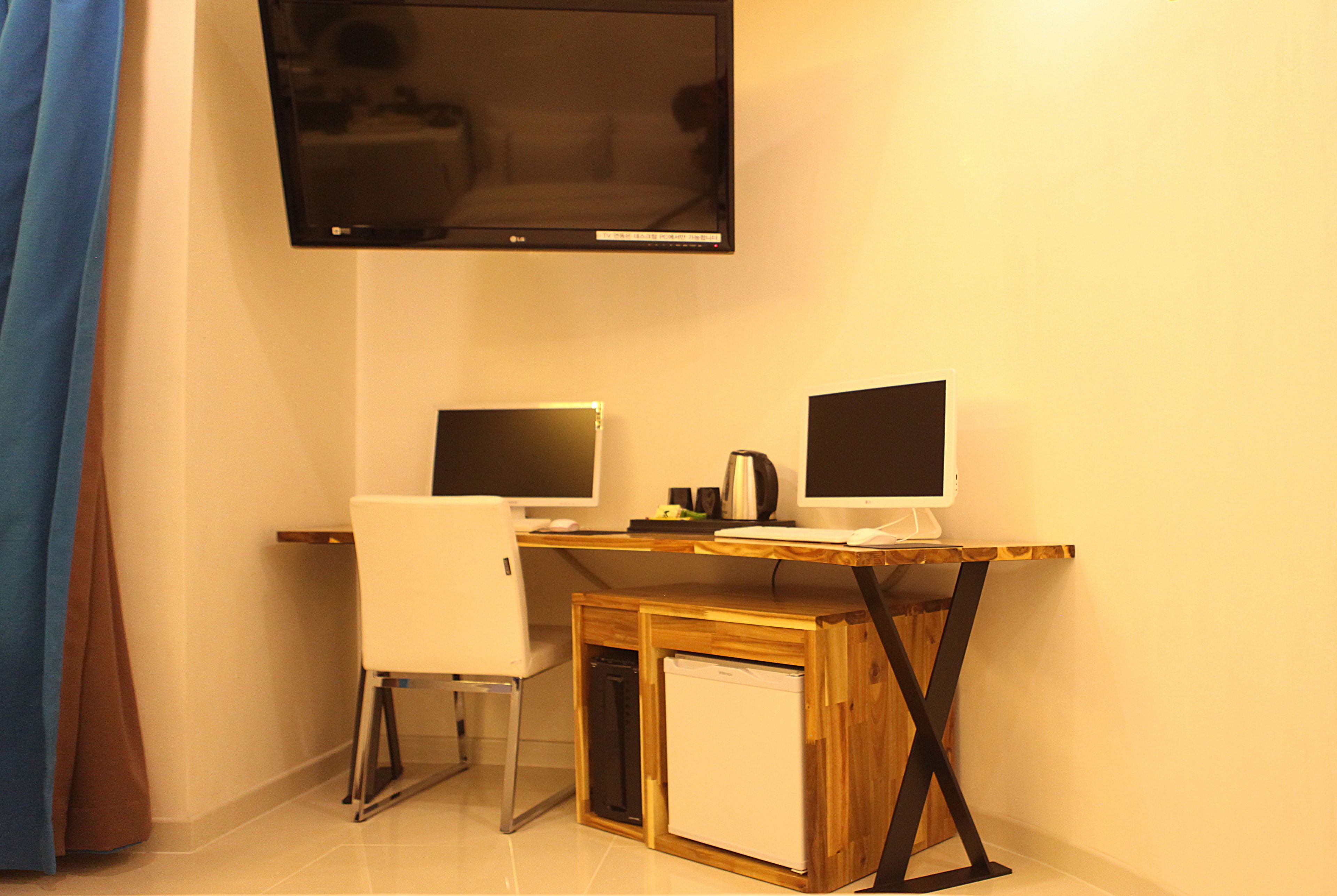 suite (lovely) | room amenity