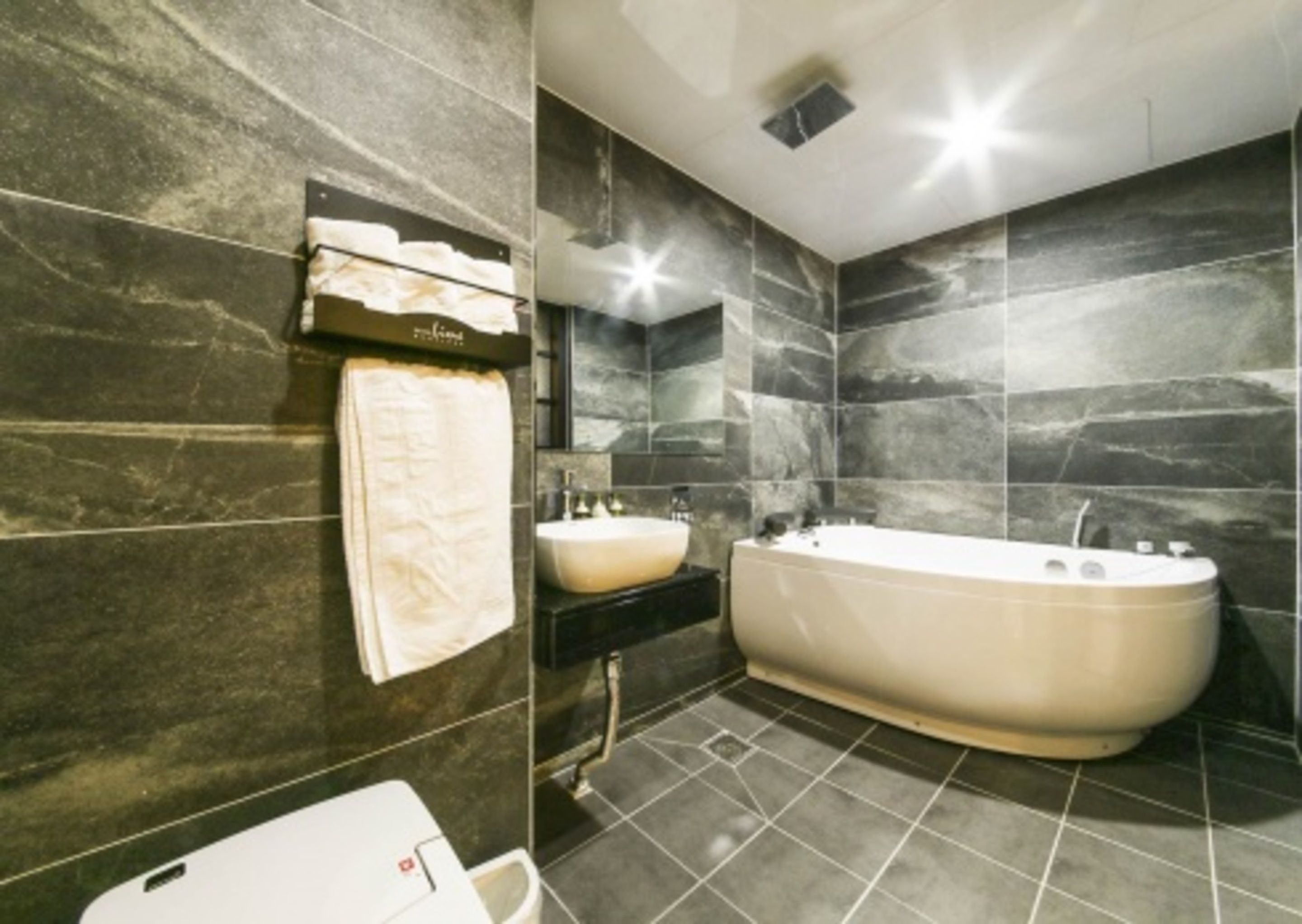 suite (lovely) | bathroom | shower, free toiletries, hair dryer, bathrobes