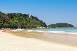 Beach nearby - Baan Bua Estate by Tropiclook (Rawai)