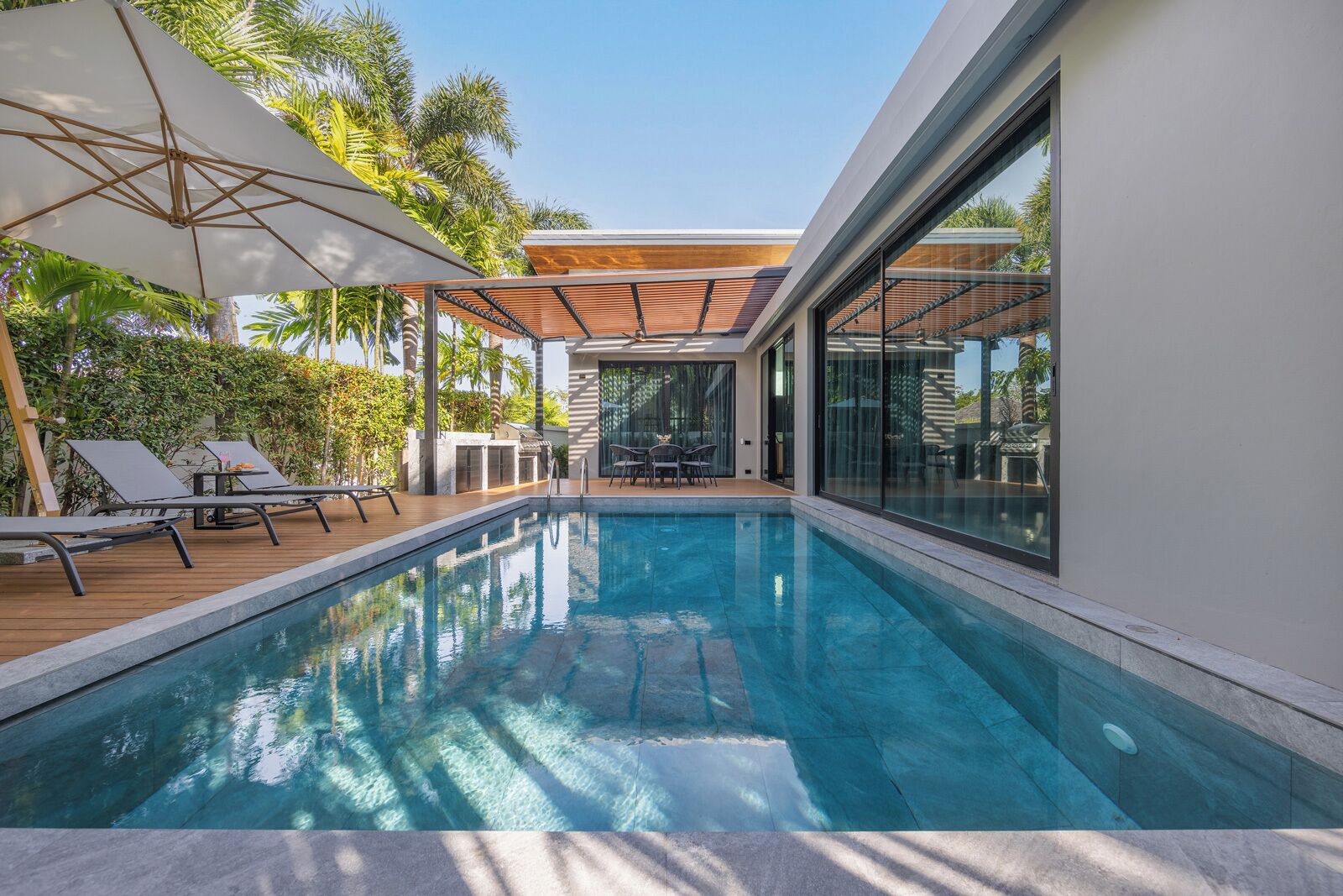 3 bedroom villa Modern Zen Style | Premium bedding, memory foam beds, in-room safe, individually furnished