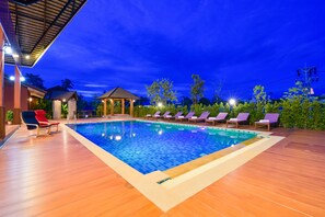 Outdoor pool - Sirinsamui Boutique Hostel (Koh Samui)