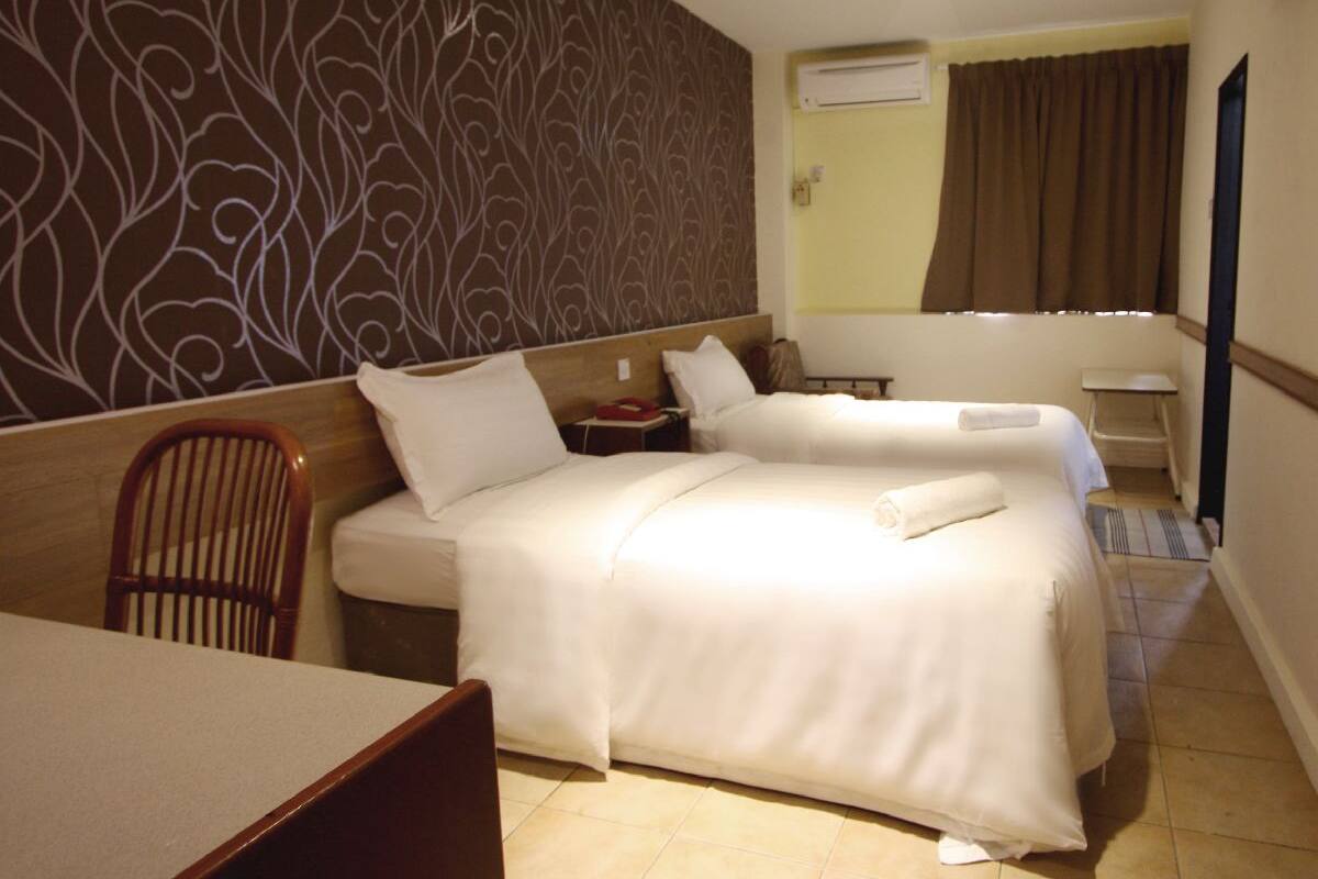 Twin Single Standard