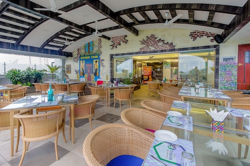 Treebo Daksh Residency