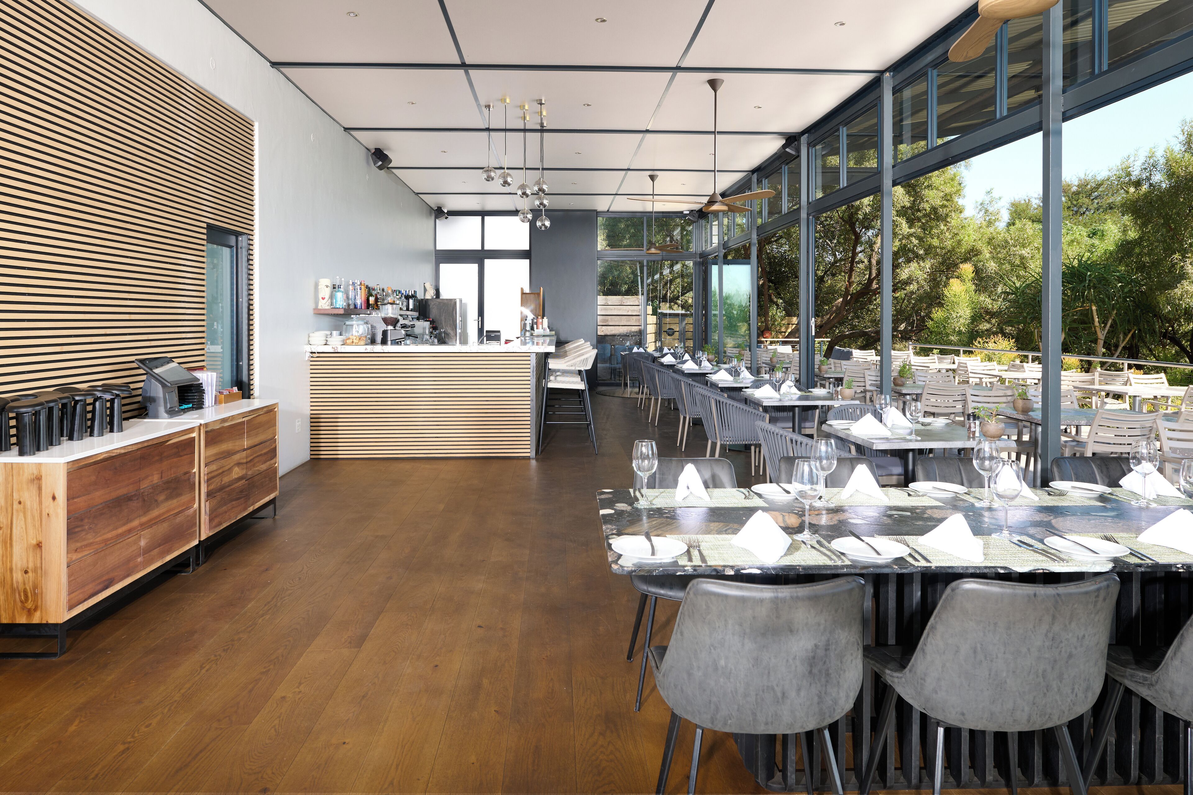 breakfast, lunch, dinner served; local and international cuisine