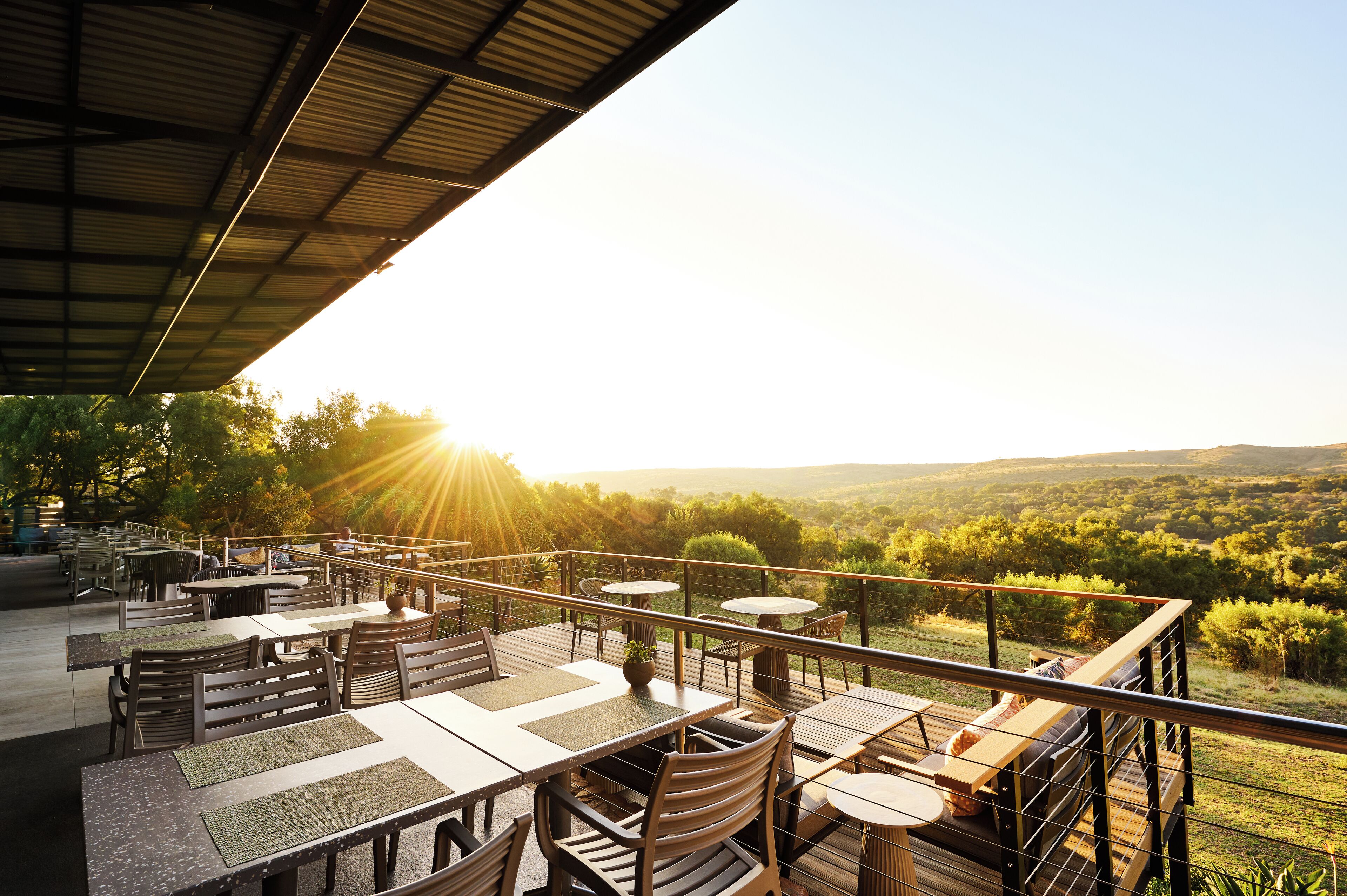 Breakfast, lunch, dinner served; local and international cuisine 