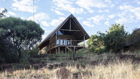 Exterior. Cradle Boutique Hotel