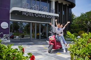 Property entrance - Hotel Cham Cham Taitung (Caesar Park Hotels & Resort) (Taitung)