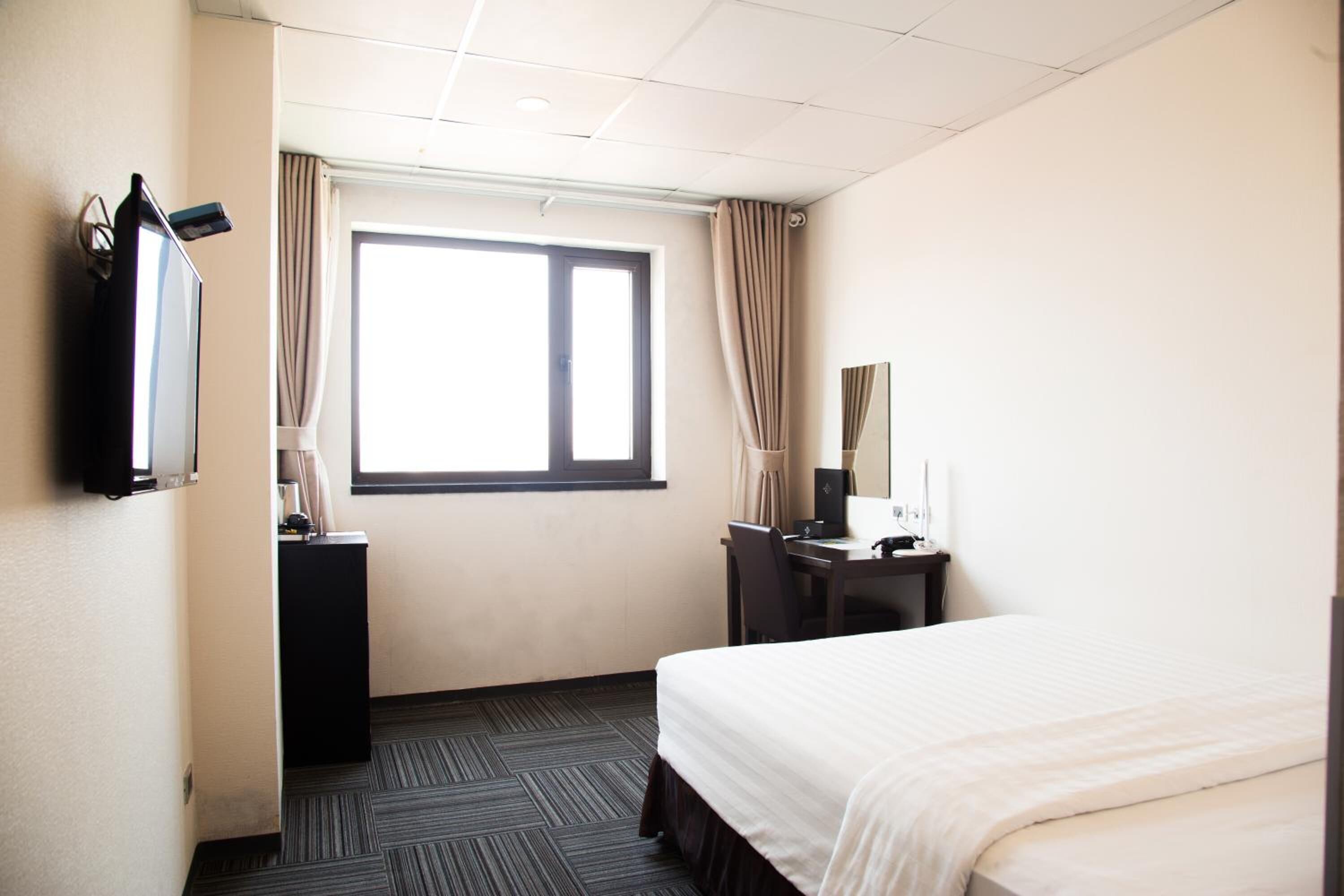 Photo - Sakura Hotel 3