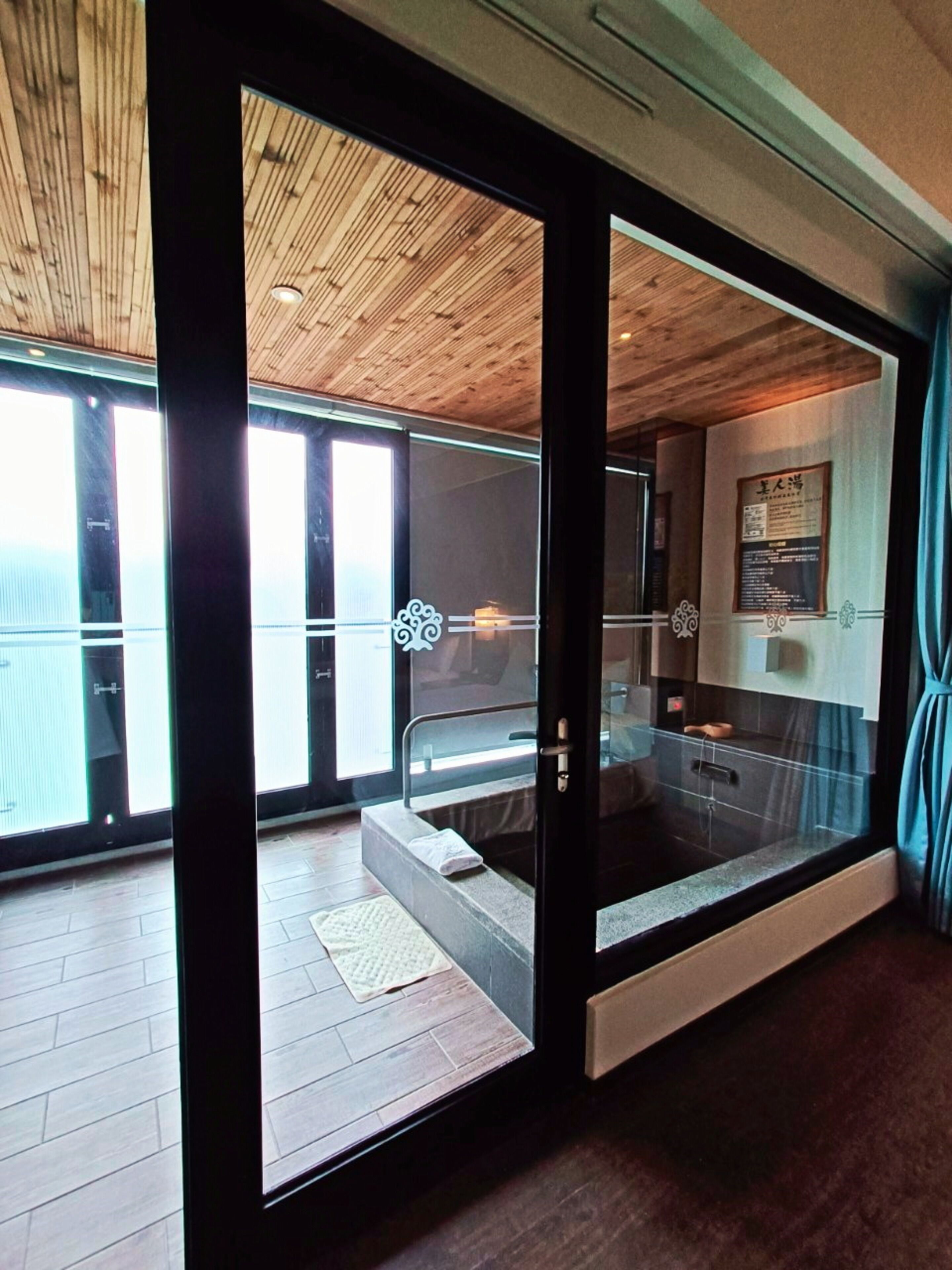 superior twin room | terrace/patio