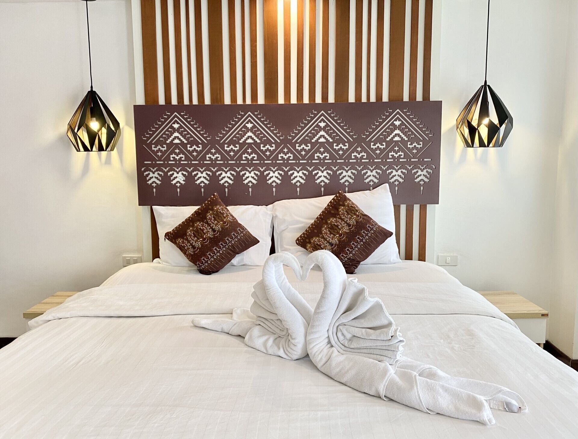 standard room | in-room safe, desk, iron/ironing board, rollaway beds